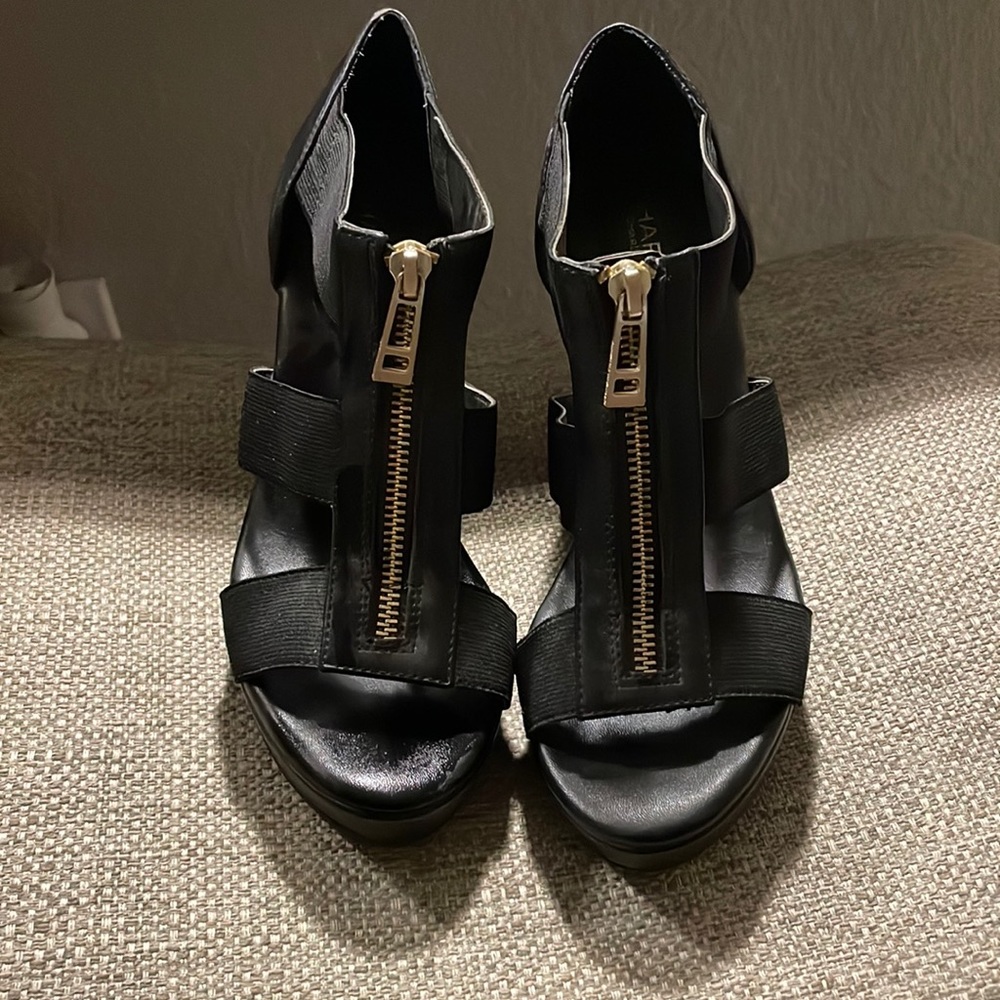 Black wedge sandal